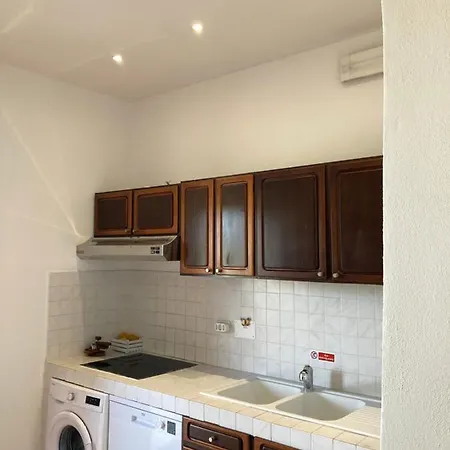Wanda - Seafront With Sea View And Private Cove Appartement Alghero